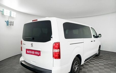 Peugeot Traveller I, 2021 год, 5 000 000 рублей, 5 фотография