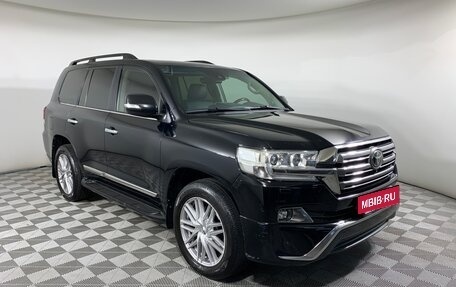 Toyota Land Cruiser 200, 2016 год, 6 000 000 рублей, 3 фотография