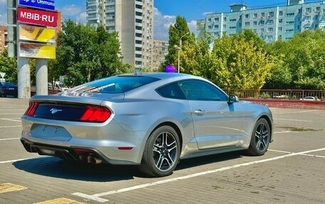 Ford Mustang VI рестайлинг, 2021 год, 2 580 000 рублей, 1 фотография