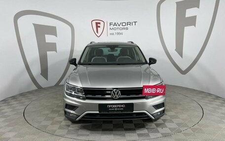 Volkswagen Tiguan II, 2020 год, 3 000 000 рублей, 2 фотография