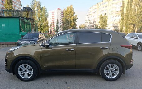 KIA Sportage IV рестайлинг, 2016 год, 2 030 000 рублей, 3 фотография