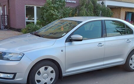 Skoda Rapid I, 2015 год, 850 000 рублей, 3 фотография