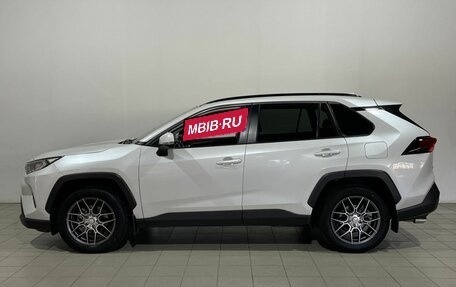 Toyota RAV4, 2020 год, 3 350 000 рублей, 5 фотография