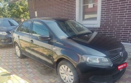 Volkswagen Polo VI (EU Market), 2014 год, 870 000 рублей, 2 фотография