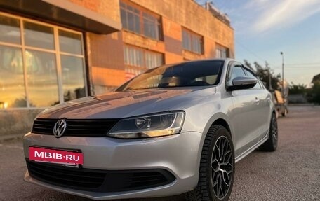 Volkswagen Jetta VI, 2014 год, 1 300 000 рублей, 3 фотография