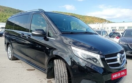 Mercedes-Benz V-Класс, 2016 год, 4 550 000 рублей, 6 фотография