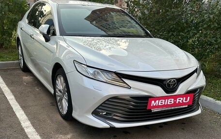 Toyota Camry, 2020 год, 3 200 000 рублей, 3 фотография