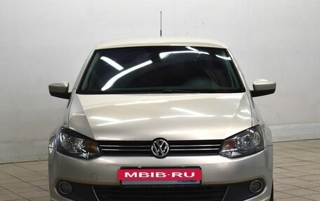 Volkswagen Polo VI (EU Market), 2011 год, 548 000 рублей, 2 фотография