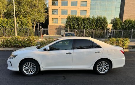 Toyota Camry, 2015 год, 2 290 000 рублей, 9 фотография