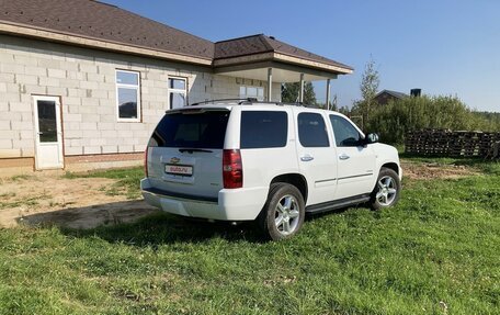 Chevrolet Tahoe III, 2011 год, 2 230 000 рублей, 4 фотография