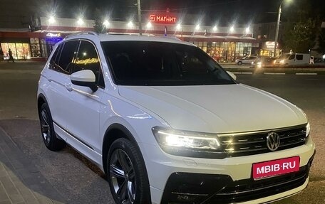 Volkswagen Tiguan II, 2020 год, 3 700 000 рублей, 1 фотография