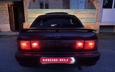 Toyota Camry V30, 1992 год, 295 000 рублей, 4 фотография