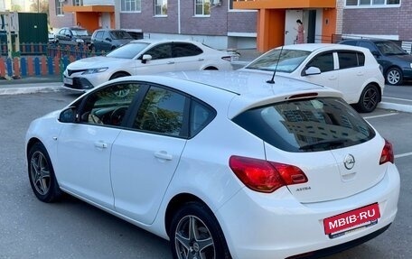 Opel Astra J, 2012 год, 1 100 000 рублей, 4 фотография