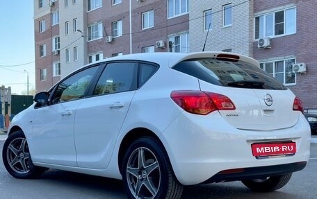 Opel Astra J, 2012 год, 1 100 000 рублей, 5 фотография