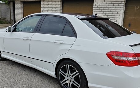 Mercedes-Benz E-Класс, 2013 год, 1 730 000 рублей, 6 фотография