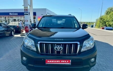 Toyota Land Cruiser Prado 150 рестайлинг 2, 2010 год, 2 670 000 рублей, 2 фотография