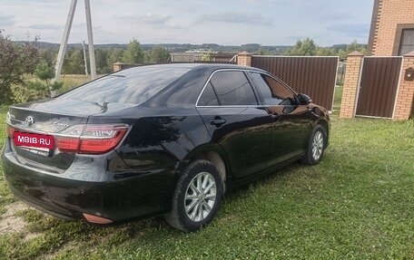 Toyota Camry, 2016 год, 2 100 000 рублей, 2 фотография