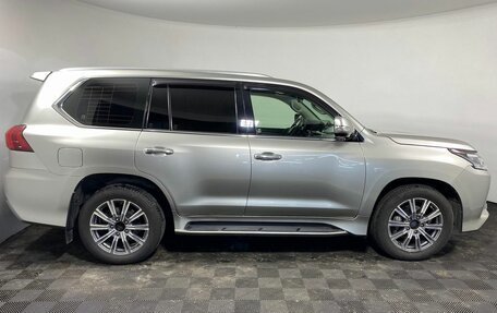 Lexus LX III, 2017 год, 7 400 000 рублей, 5 фотография