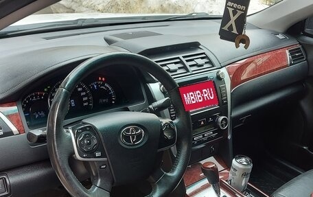 Toyota Camry, 2014 год, 2 050 000 рублей, 10 фотография