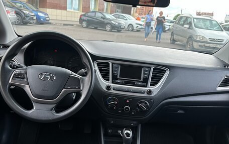 Hyundai Solaris II рестайлинг, 2019 год, 1 580 000 рублей, 6 фотография