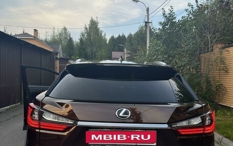 Lexus RX IV рестайлинг, 2017 год, 5 150 000 рублей, 2 фотография