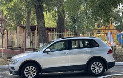 Volkswagen Tiguan II, 2018 год, 2 150 000 рублей, 1 фотография