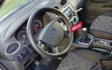 Ford Focus II рестайлинг, 2005 год, 390 000 рублей, 2 фотография