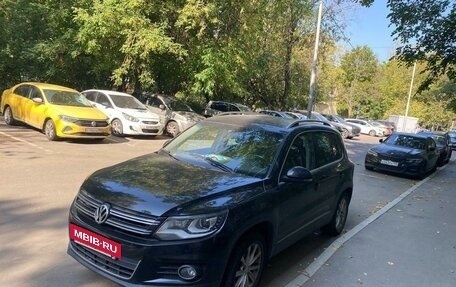 Volkswagen Tiguan I, 2011 год, 1 220 000 рублей, 2 фотография