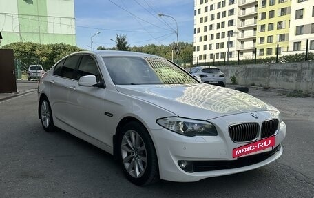 BMW 5 серия, 2011 год, 1 680 000 рублей, 3 фотография