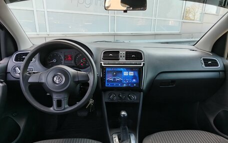 Volkswagen Polo VI (EU Market), 2011 год, 652 000 рублей, 5 фотография