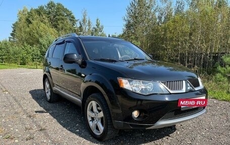 Mitsubishi Outlander III рестайлинг 3, 2008 год, 900 000 рублей, 3 фотография