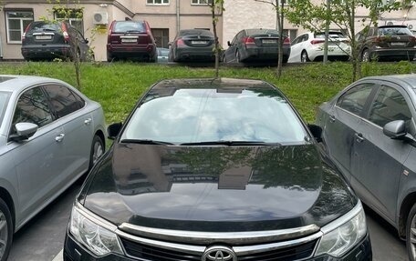 Toyota Camry, 2016 год, 2 400 000 рублей, 2 фотография