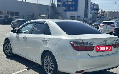 Toyota Camry, 2016 год, 2 350 000 рублей, 2 фотография