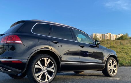 Volkswagen Touareg III, 2015 год, 3 200 000 рублей, 5 фотография