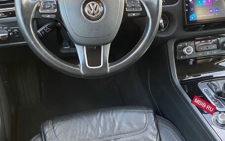 Volkswagen Touareg III, 2015 год, 3 200 000 рублей, 39 фотография