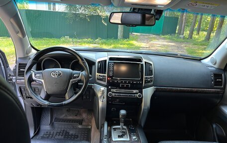 Toyota Land Cruiser 200, 2013 год, 3 600 000 рублей, 9 фотография