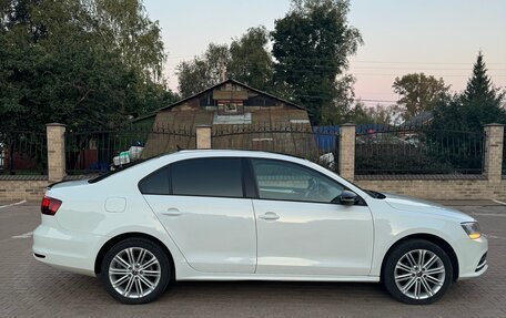 Volkswagen Jetta VI, 2016 год, 1 900 000 рублей, 5 фотография