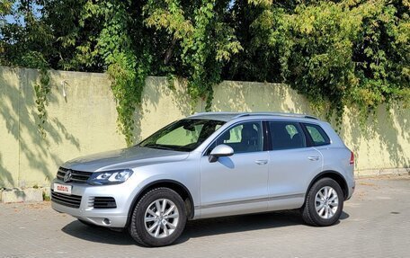 Volkswagen Touareg III, 2013 год, 2 490 000 рублей, 3 фотография