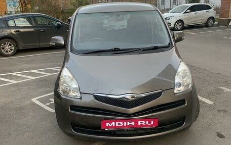 Toyota Ractis I, 2008 год, 800 000 рублей, 2 фотография