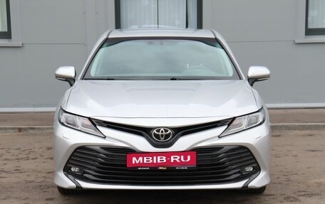 Toyota Camry, 2020 год, 3 099 000 рублей, 2 фотография