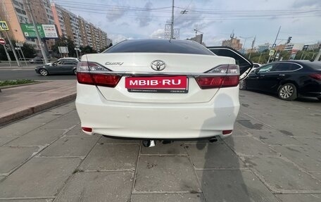 Toyota Camry, 2018 год, 2 850 000 рублей, 4 фотография