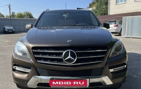 Mercedes-Benz M-Класс, 2012 год, 2 560 000 рублей, 2 фотография