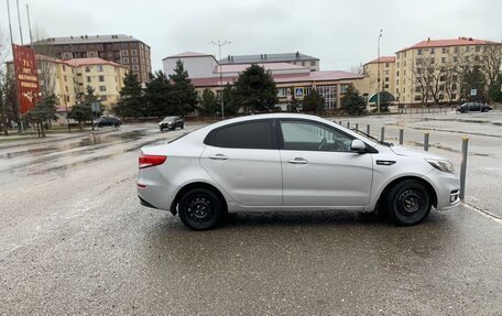 KIA Rio III рестайлинг, 2015 год, 720 000 рублей, 2 фотография