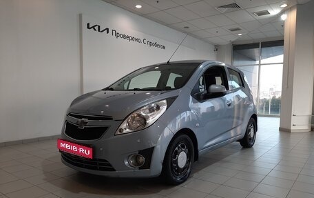 Chevrolet Spark III, 2013 год, 555 000 рублей, 1 фотография