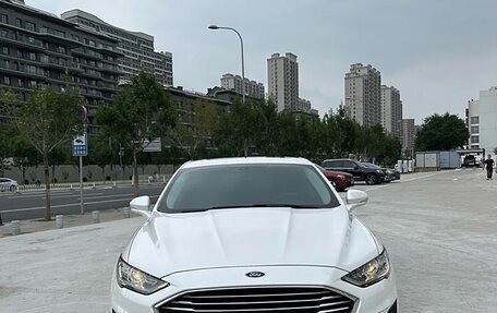 Ford Mondeo V, 2021 год, 2 000 000 рублей, 2 фотография