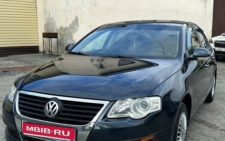 Volkswagen Passat B6, 2008 год, 850 000 рублей, 2 фотография