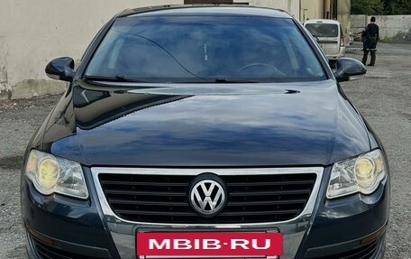 Volkswagen Passat B6, 2008 год, 850 000 рублей, 3 фотография