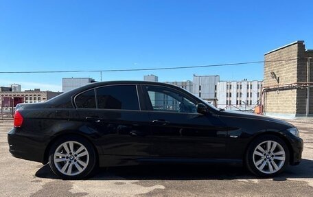 BMW 3 серия, 2008 год, 740 000 рублей, 2 фотография