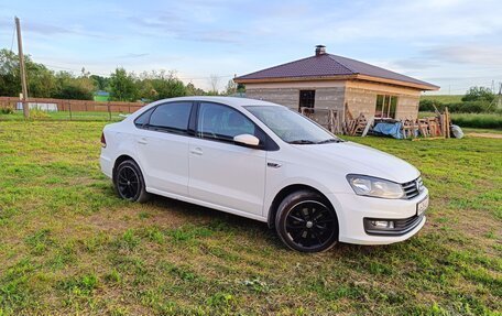 Volkswagen Polo VI (EU Market), 2019 год, 1 590 000 рублей, 2 фотография