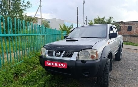 Nissan NP300, 2009 год, 1 200 000 рублей, 2 фотография